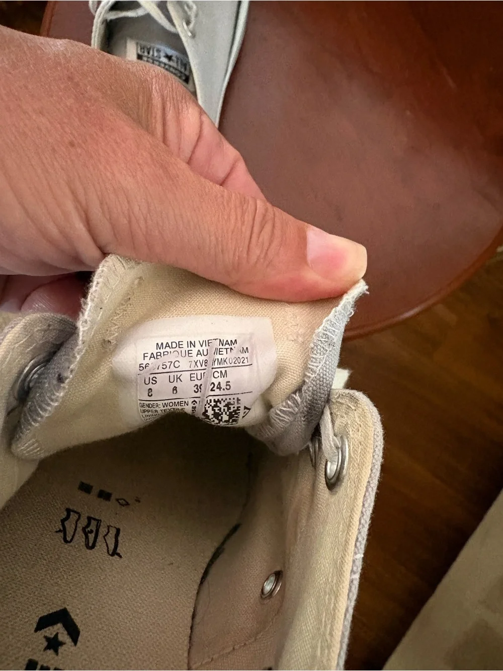 Converse Low Top Sneakers in Light Gray and White - Picture 5 of 5